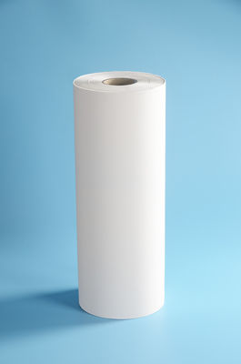CE 30gsm 40gsm PE 보호막 전체적 차단은 공장을 위해 빈 의학적이어서 가운을 입힙니다